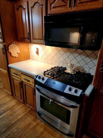 908 Domino Court, Nixa, MO 65714