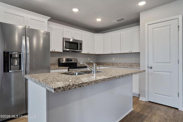 14880 Audubon Lake Boulevard, Gulfport, MS 39503