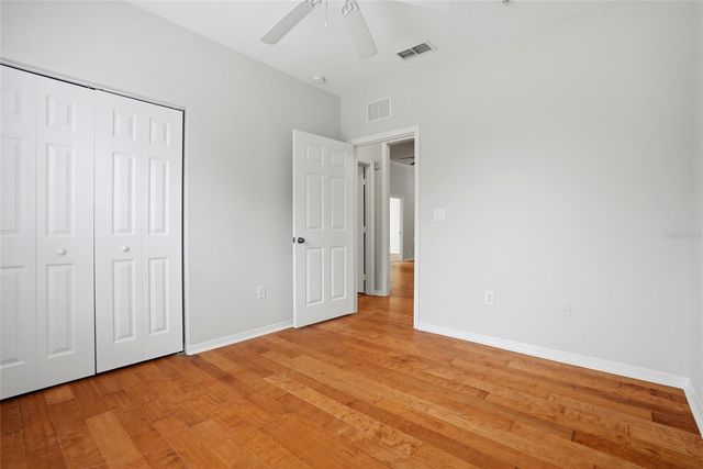 9916 COURTNEY PALMS BOULEVARD 302, Tampa, FL 33619