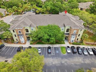 9916 COURTNEY PALMS BOULEVARD 302, Tampa, FL 33619