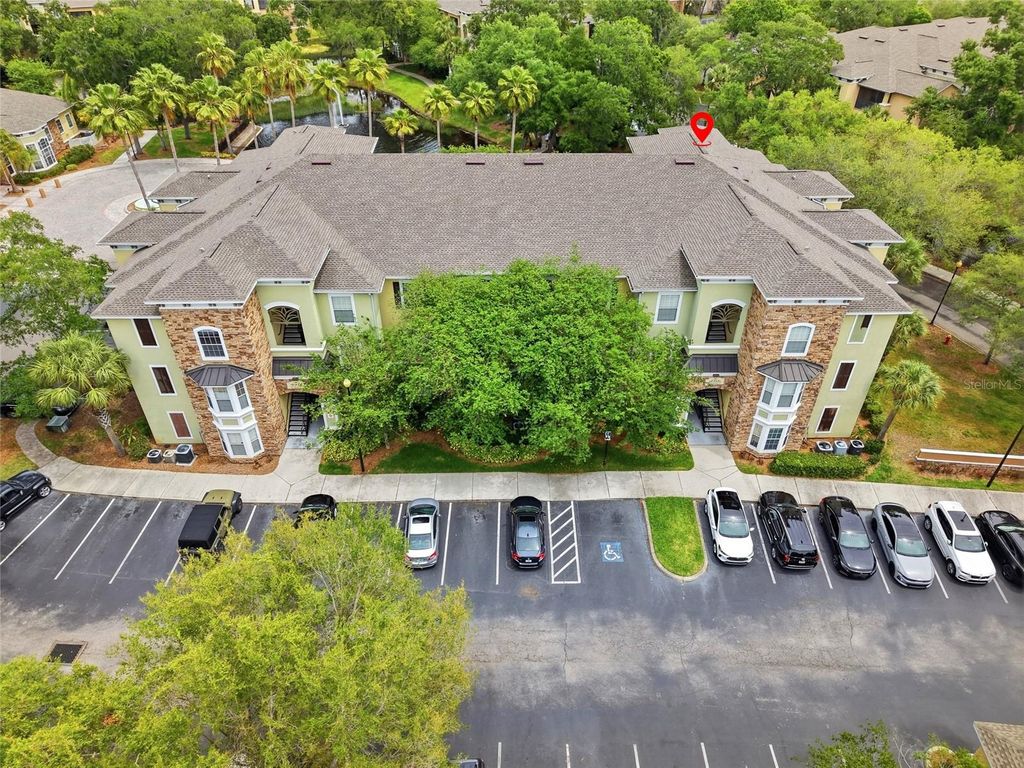 9916 COURTNEY PALMS BOULEVARD 302, Tampa, FL 33619