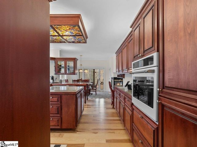 158 Lake Bowen Drive, Inman, SC 29349