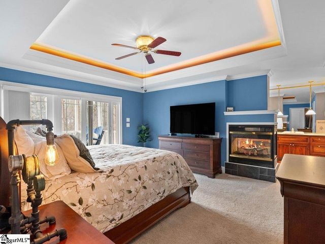 158 Lake Bowen Drive, Inman, SC 29349