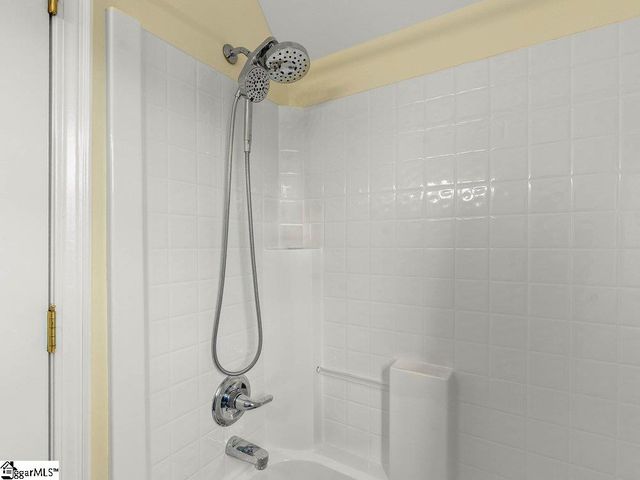 158 Lake Bowen Drive, Inman, SC 29349