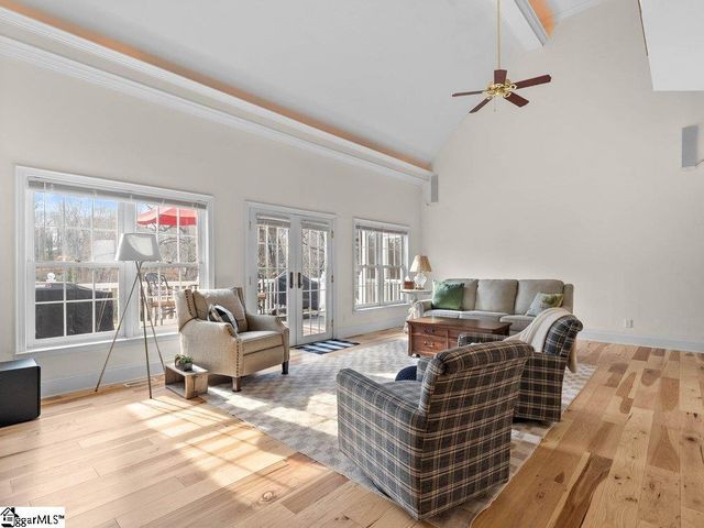 158 Lake Bowen Drive, Inman, SC 29349