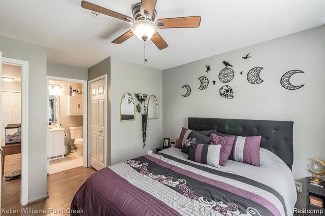 100 Evergreen Trail 60, Lake Orion, MI 48362