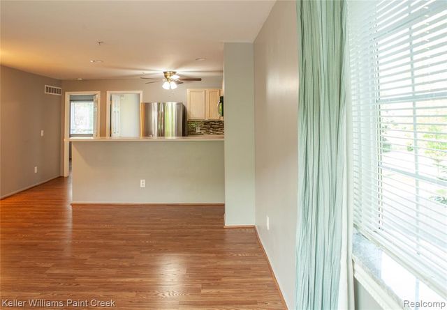 100 Evergreen Trail 60, Lake Orion, MI 48362