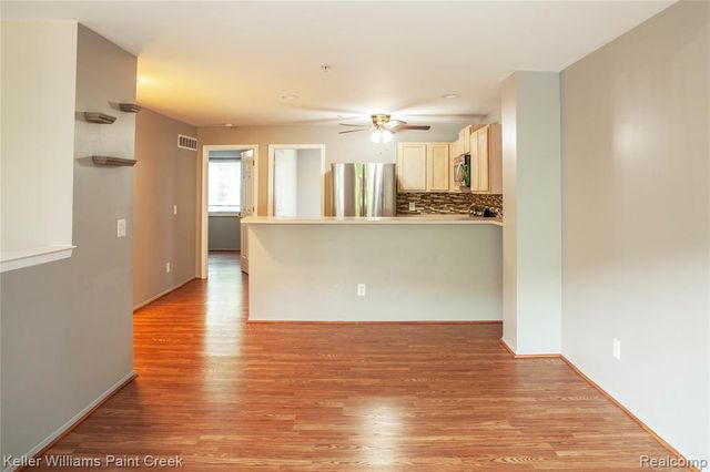 100 Evergreen Trail 60, Lake Orion, MI 48362