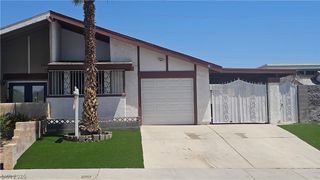 6738 Oak Valley Drive, Las Vegas, NV 89103