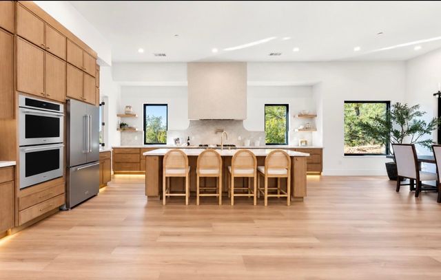 23222 Darkhorse Dr, Auburn, CA 95602