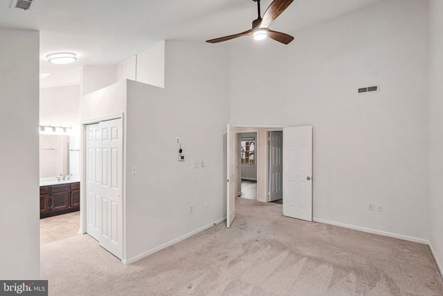 13141 LADYBANK LN, Herndon, VA 20171