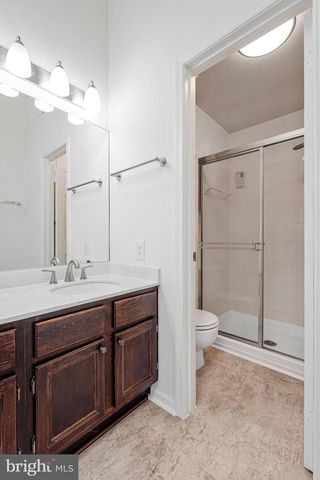 13141 LADYBANK LN, Herndon, VA 20171