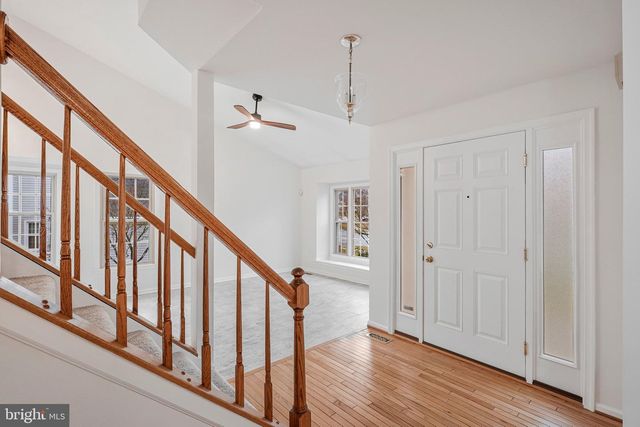 13141 LADYBANK LN, Herndon, VA 20171