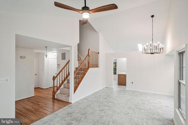 13141 LADYBANK LN, Herndon, VA 20171