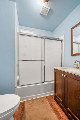 1227 PERROT STREET, Green Bay, WI 54302