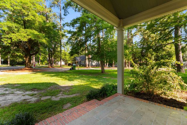 1000 Mimosa Dr., Florence, SC 29501