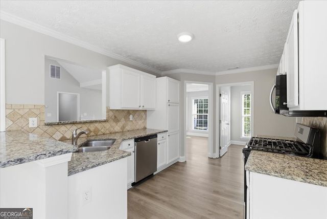 150 Blue Smoke Trail, Hampton, GA 30228