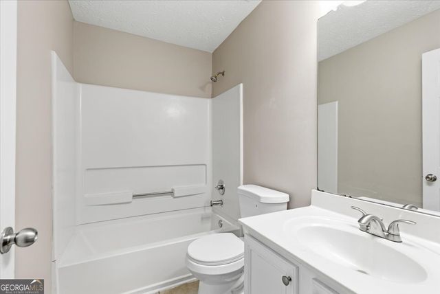 150 Blue Smoke Trail, Hampton, GA 30228