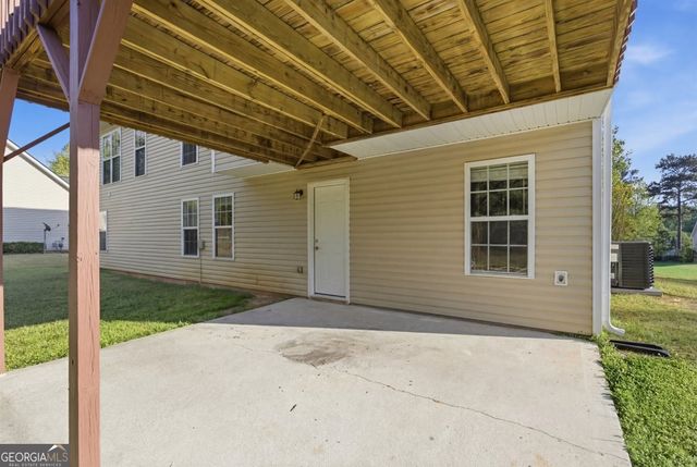 150 Blue Smoke Trail, Hampton, GA 30228