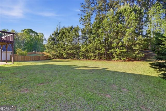 150 Blue Smoke Trail, Hampton, GA 30228