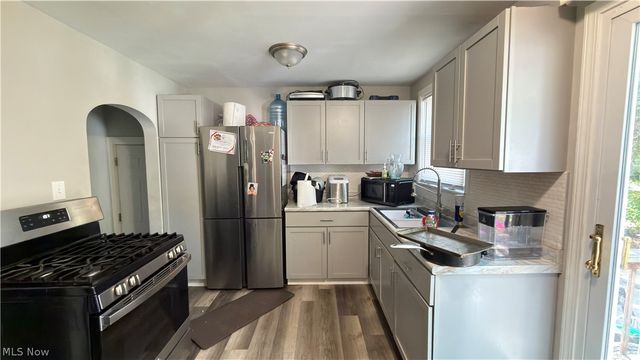5596 South Boulevard, Maple Heights, OH 44137