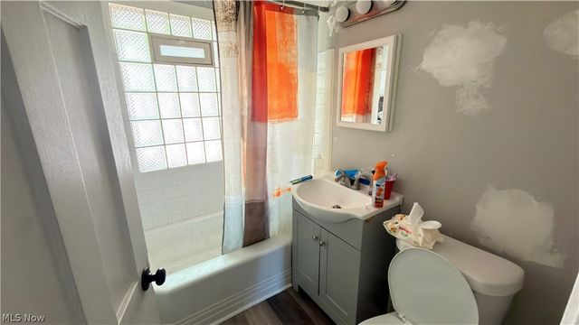 5596 South Boulevard, Maple Heights, OH 44137