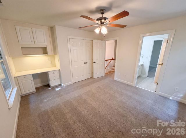 10124 Windtree Lane, Charlotte, NC 28215