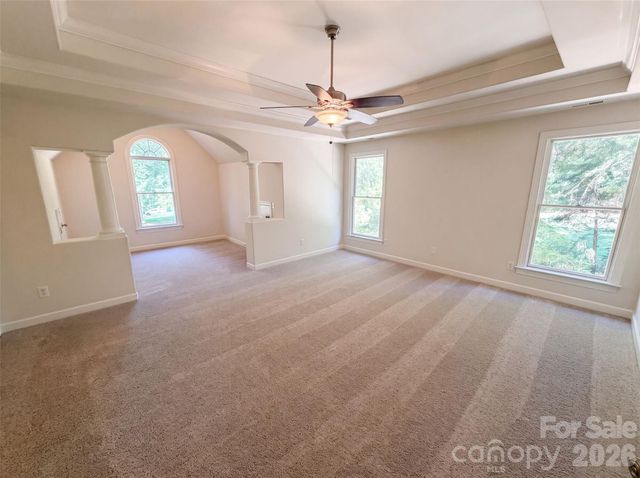 10124 Windtree Lane, Charlotte, NC 28215