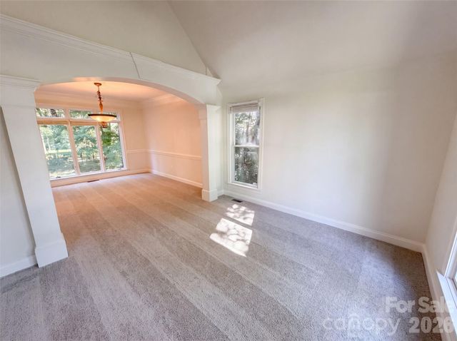 10124 Windtree Lane, Charlotte, NC 28215