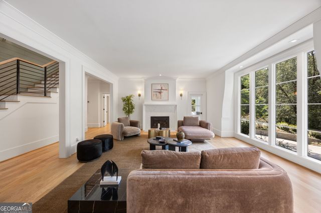 1737 Lenox Road NE, Atlanta, GA 30306