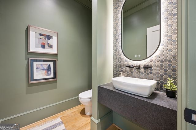 1737 Lenox Road NE, Atlanta, GA 30306