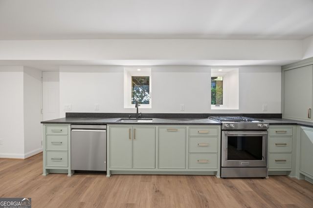 1737 Lenox Road NE, Atlanta, GA 30306