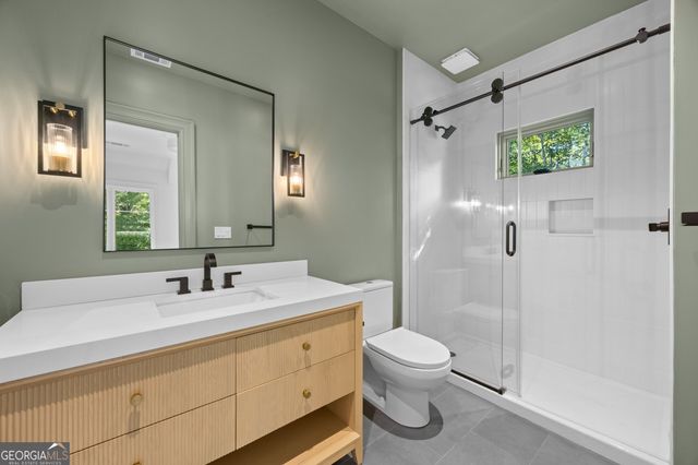 1737 Lenox Road NE, Atlanta, GA 30306