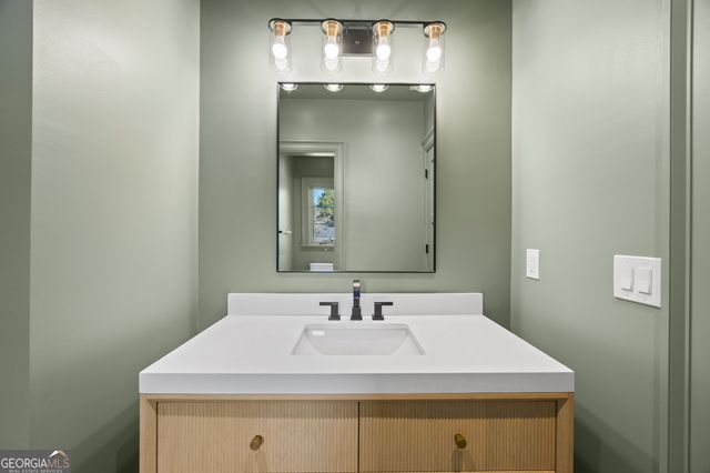 1737 Lenox Road NE, Atlanta, GA 30306