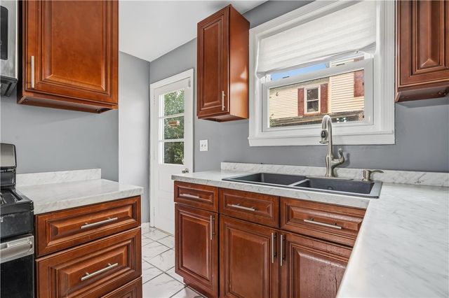 245 East Union Street, Allentown City, PA 18109