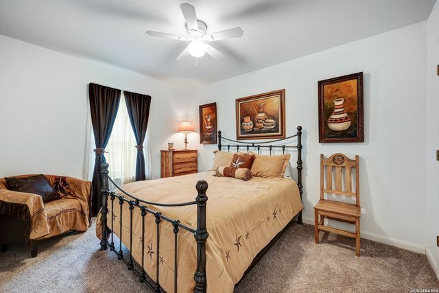 318 S Polly Peak, Bandera, TX 78003