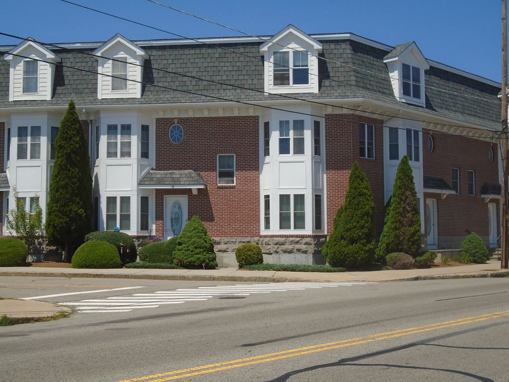 909 Washington Street 8, Norwood, MA 02062