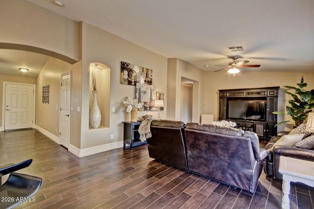 2442 E Pony Lane, Gilbert, AZ 85295