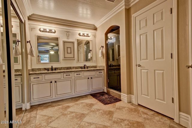2442 E Pony Lane, Gilbert, AZ 85295
