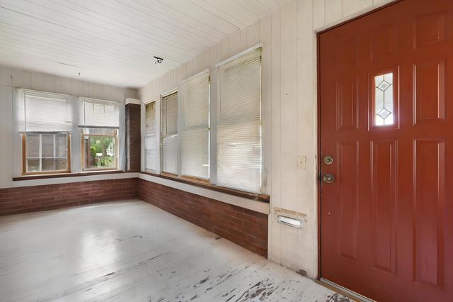 1523 Lake Avenue, Whiting, IN 46394
