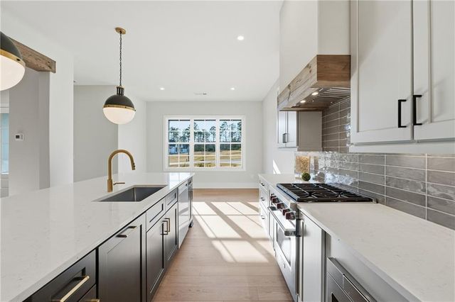 157 PALISADE Drive, Rydal, GA 30171