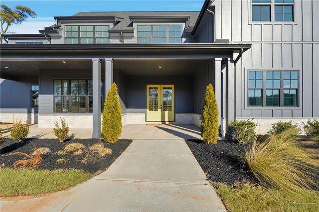 157 PALISADE Drive, Rydal, GA 30171