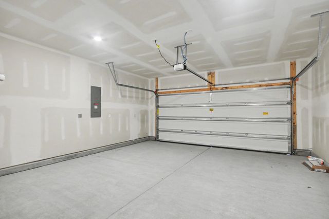 3084 Claredon St, Longs, SC 29568