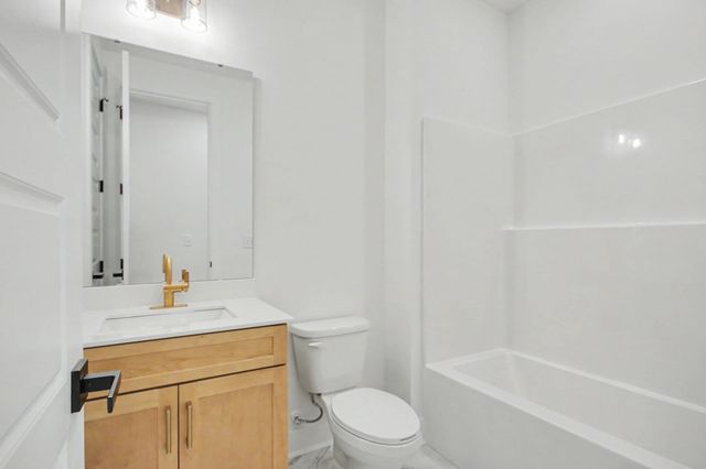 3084 Claredon St, Longs, SC 29568