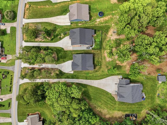9334 Barbee Road, Soddy Daisy, TN 37379