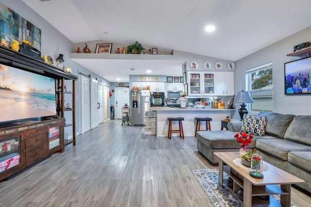 50989 HIGHWAY 27 312, Davenport, FL 33897