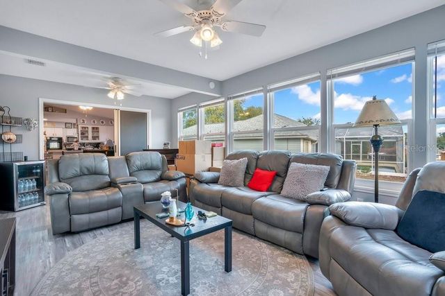 50989 HIGHWAY 27 312, Davenport, FL 33897