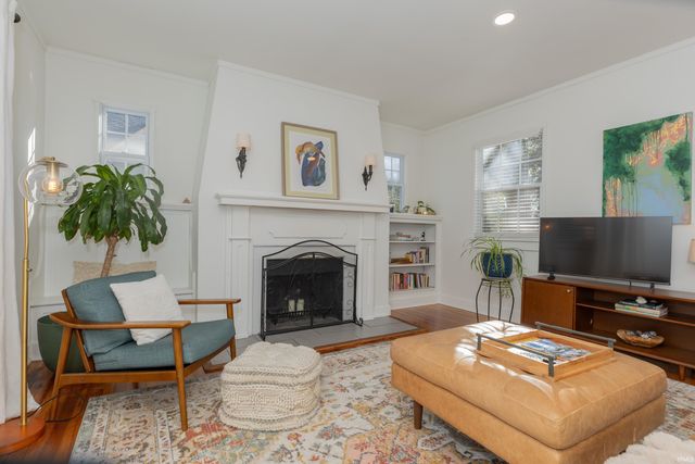 2157 E Mulberry Street, Evansville, IN 47714