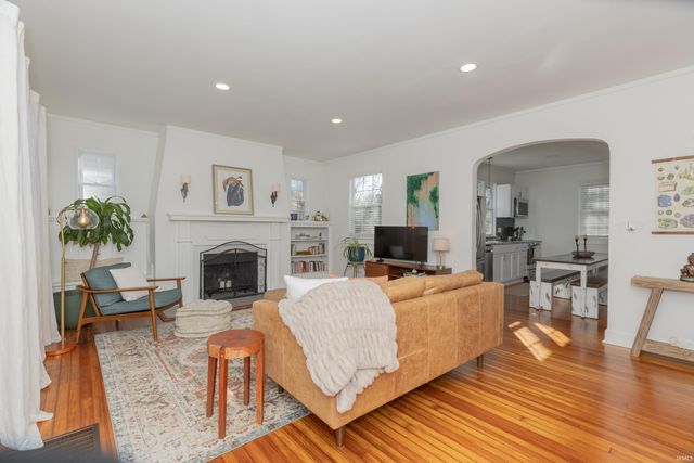 2157 E Mulberry Street, Evansville, IN 47714