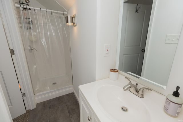 2157 E Mulberry Street, Evansville, IN 47714